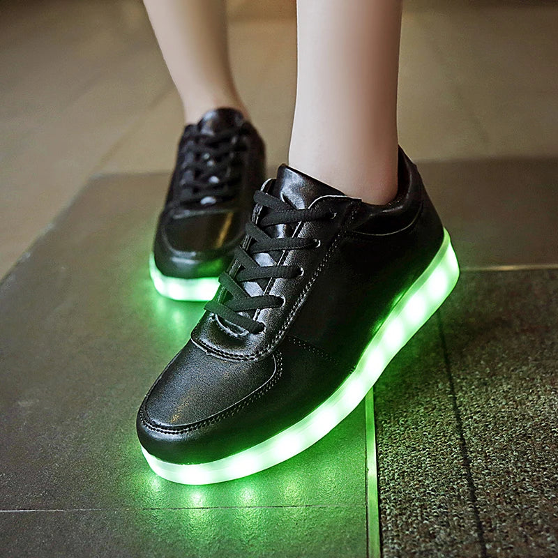 7ipupas New Homme luminous sneakers boys girls Chaussures Lumineuse 11 colors Gold Led Shoes kids Glowing Casual Unisex 30-44