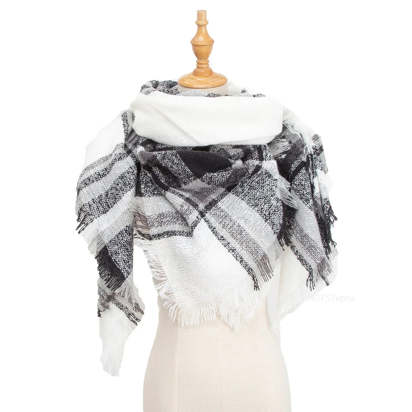 Newest Designer Scarf women luxury Plaid Scarves Shawls Brand Knitted Cashmere Bufandas Invierno Mujer Fashion Bandana Wrap