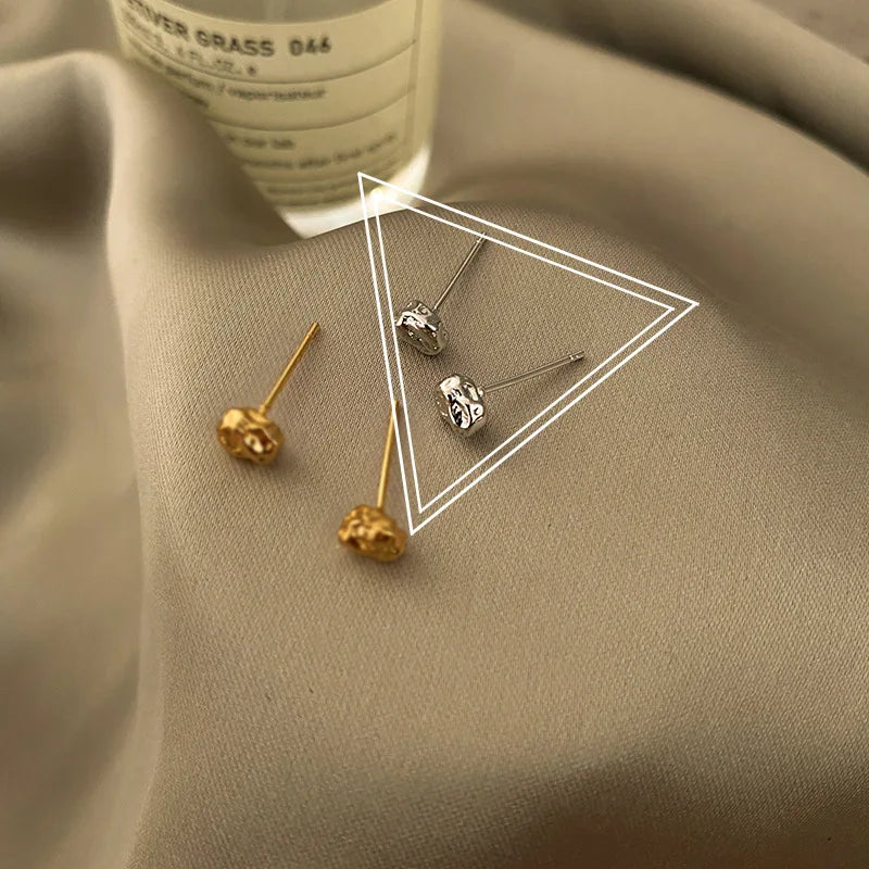 Bilandi Trendy Jewelry Mini Stud Earrings 925 Silver Needle Simply Design Hot Sale Delicate Metal Gold Color Earrings For Women