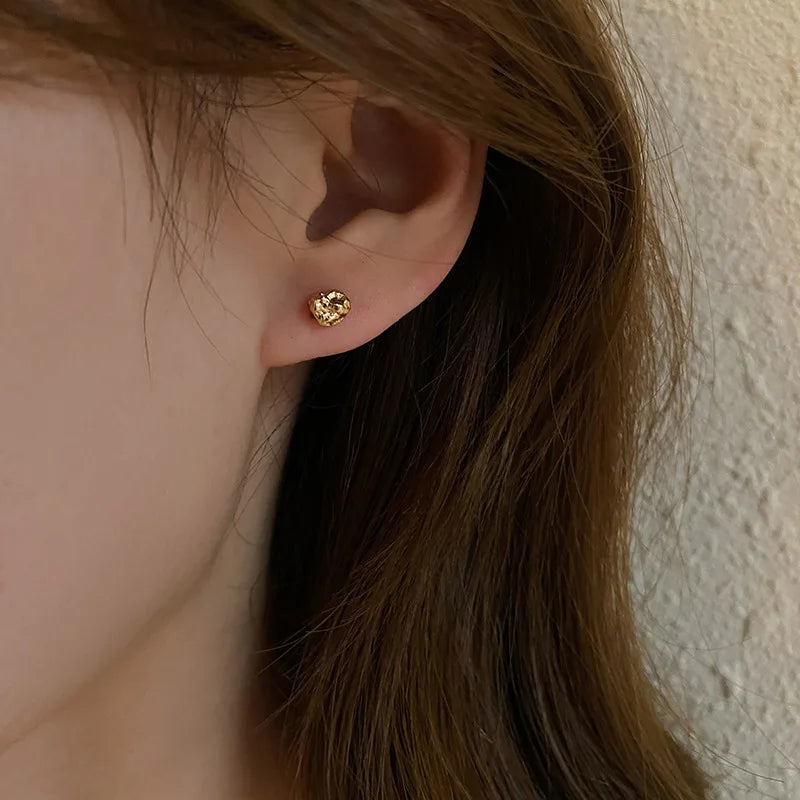 Bilandi Trendy Jewelry Mini Stud Earrings 925 Silver Needle Simply Design Hot Sale Delicate Metal Gold Color Earrings For Women