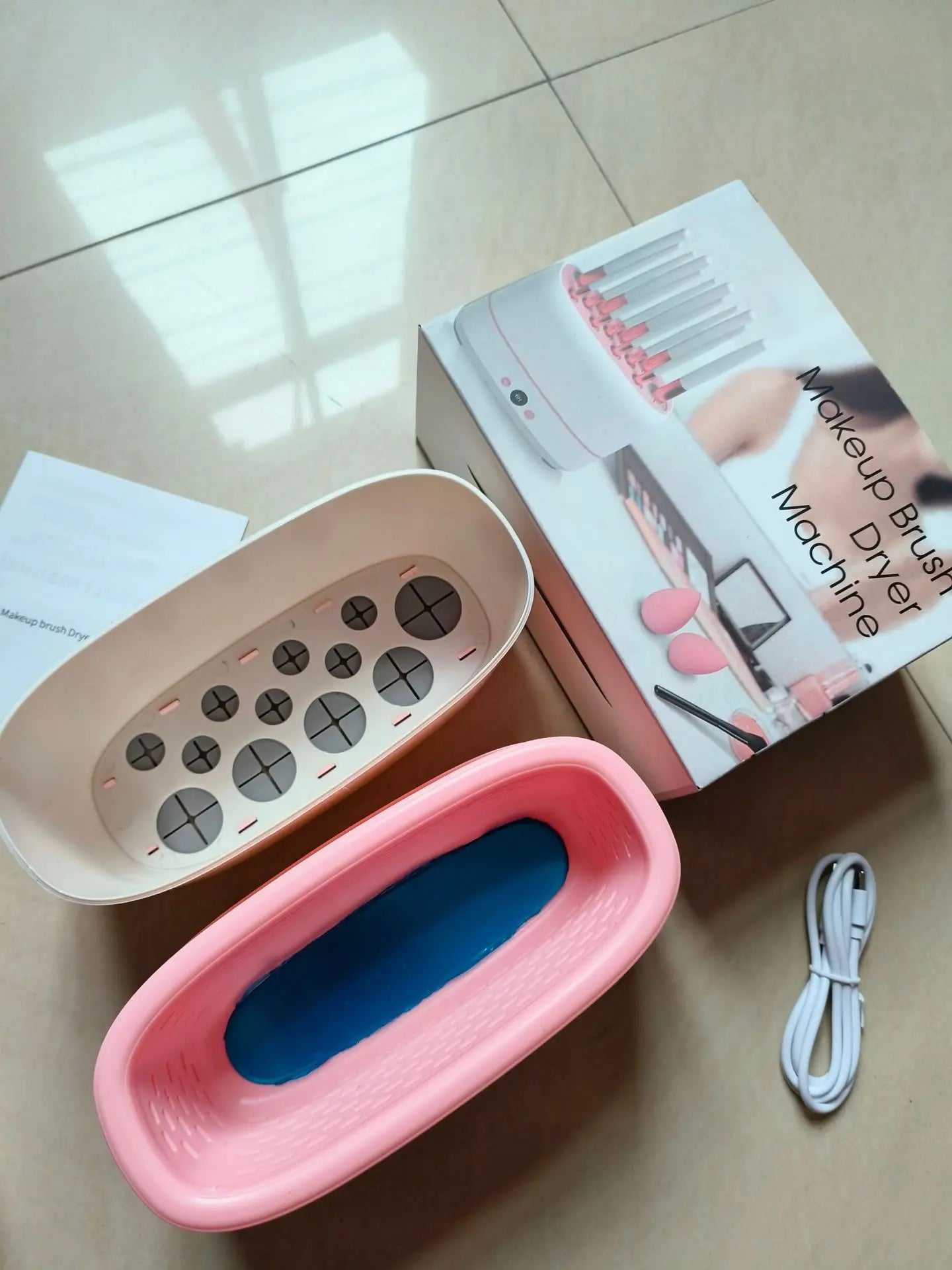 Makeup Brush Washing Machine Brush Cleaning Drying Machine Automatic Salon Supply Brush Cleaning Tool for Women Men Bathroom