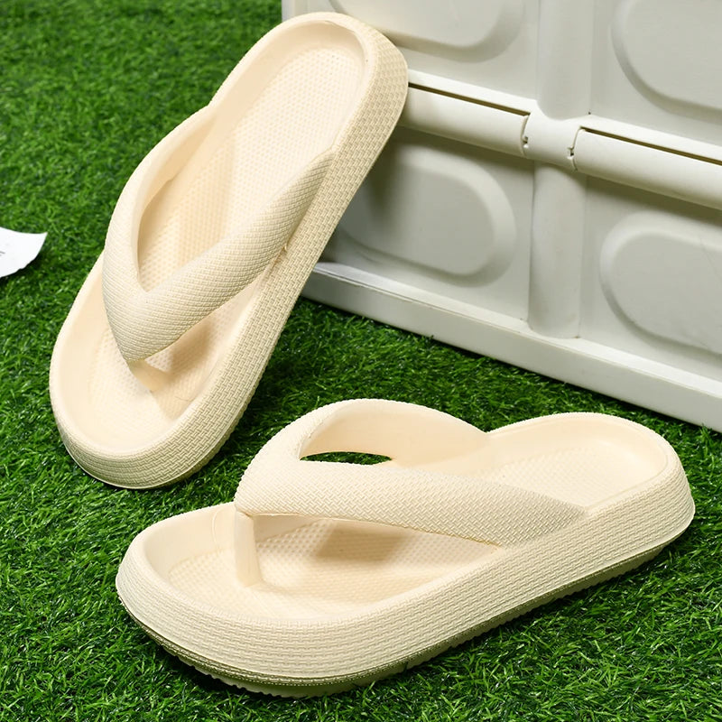 MAEDEF 2024 Flip Flops Men and Women Summer Anti-skid Outdoor Casual Light Beach Sandals Thick Platform House Bathroom Slippers
