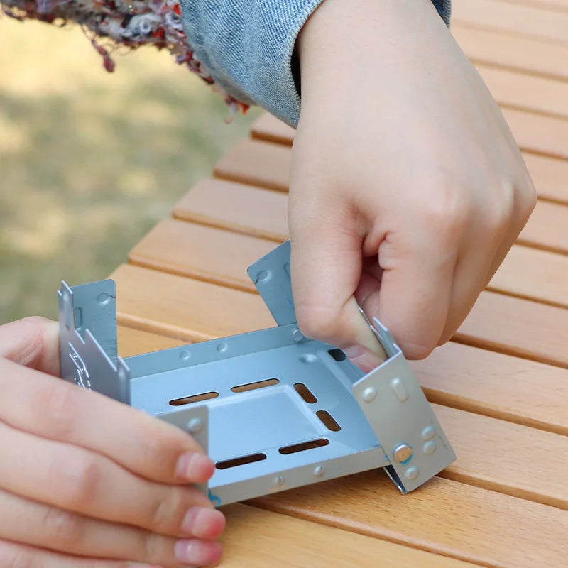 Outdoors Portable Solid Alcohol Fuel Folding Furnace Mini Picnic Burner Galvanized Iron Camping Stove Cooking Camping Equipment
