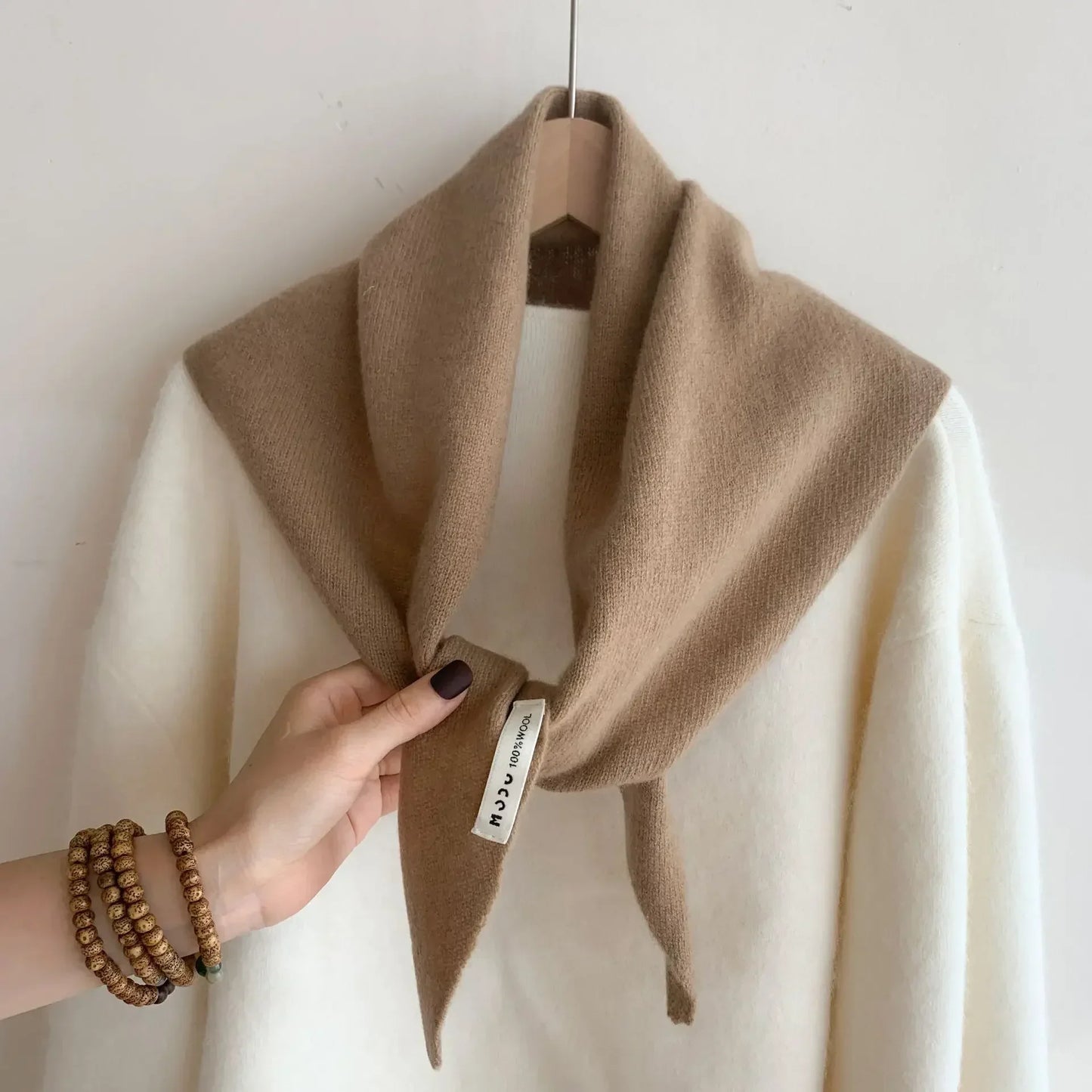 British Korean Triangle Scarf Niche Wool Triangular Scarf Women Headscarf Knitted Scarf Multi-functional Warm Knitted Scarf